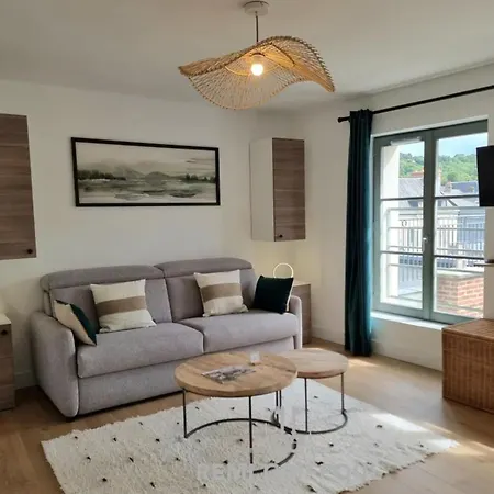 L'oree Des Brumes Historic Center 2 People شقة